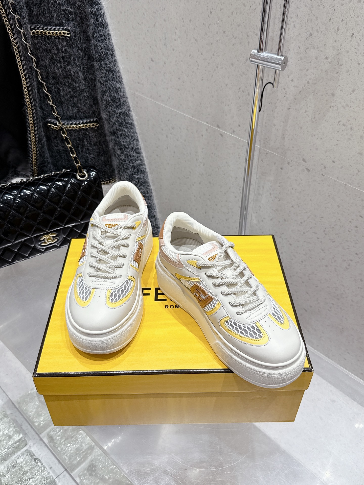 Fendi Shoes Casual Shoes