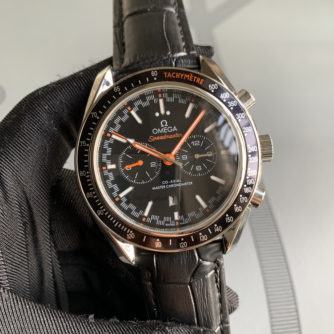 OMEGA Speedmaster 44mm