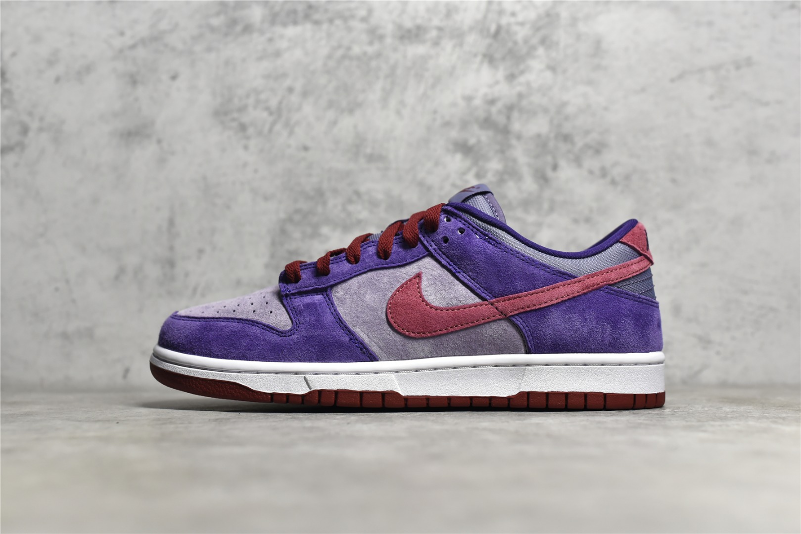 NK Dunk Low  Plum  CU1726-500 XM072