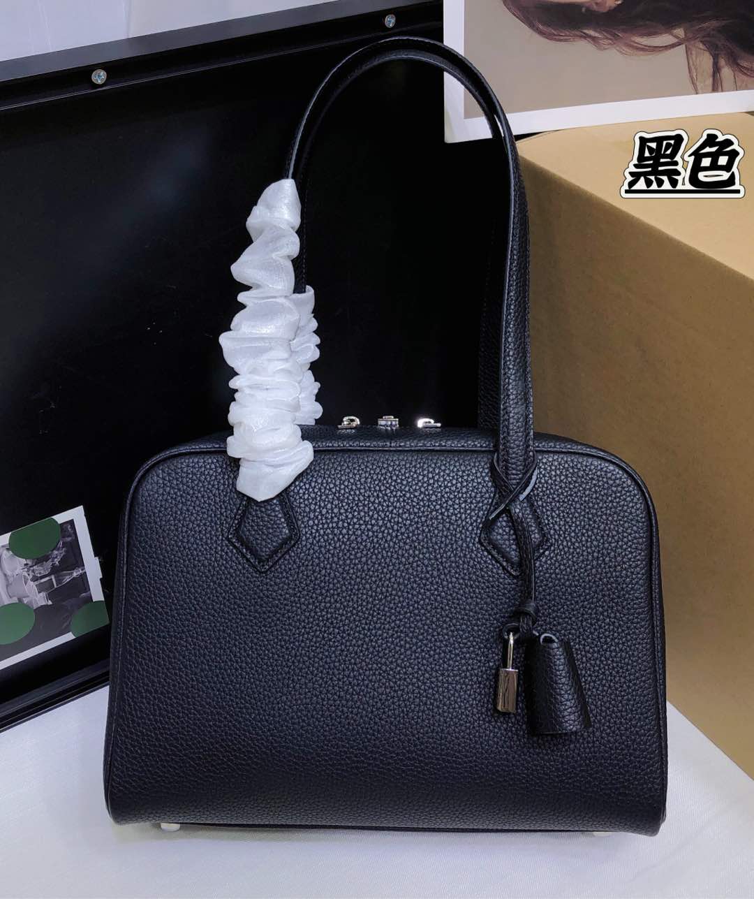 Hermes Victoria Bag XYZ082 30cm