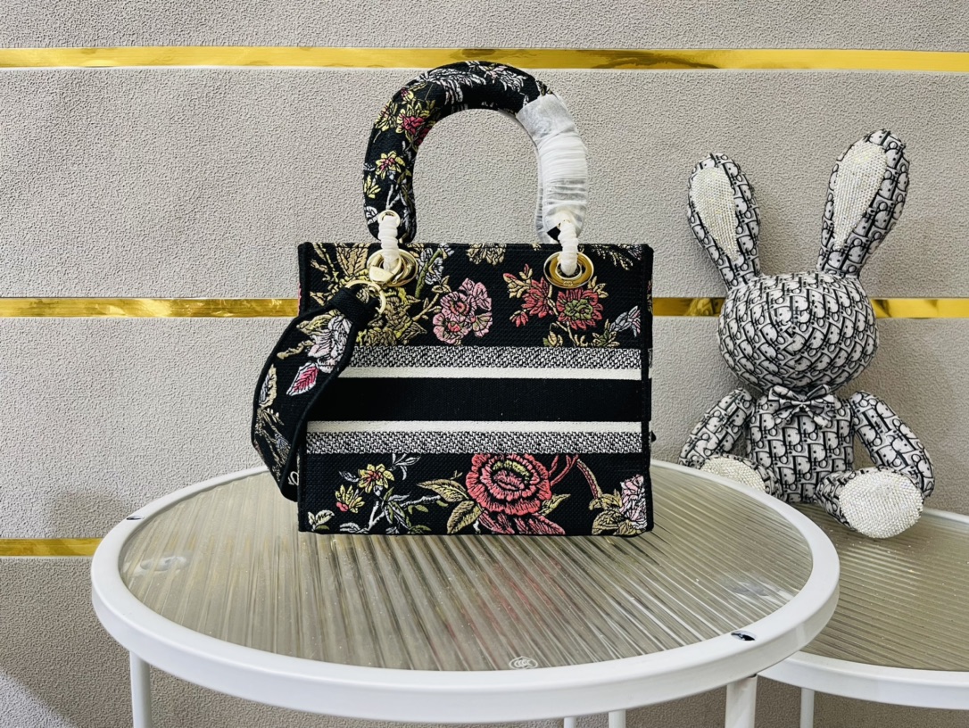 10A + top quality Dior Medium Lady D-Lite Bag 9920 DD003 24cm