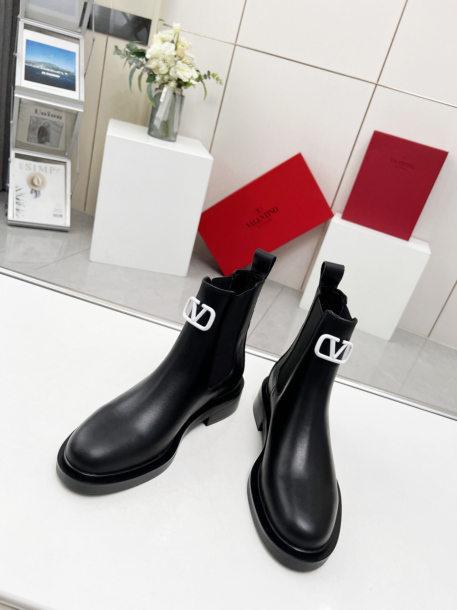 Valentino 001 boots XM023093