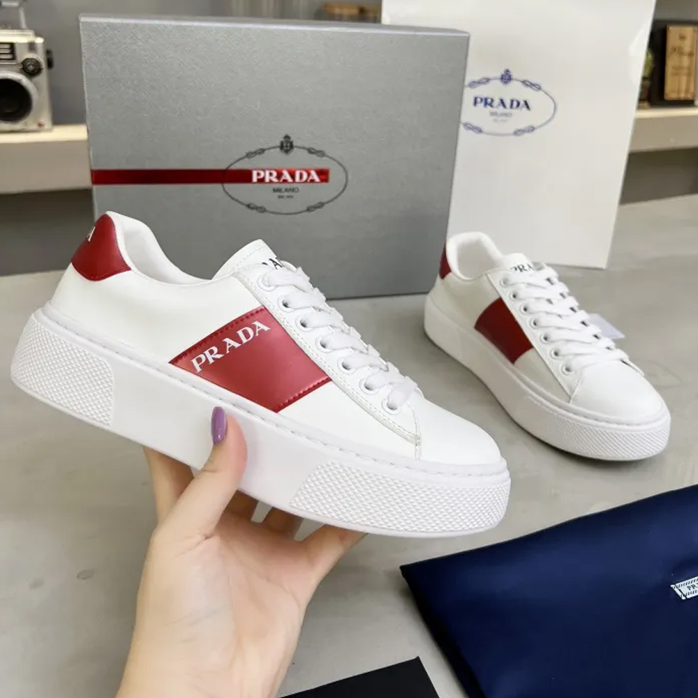 Prada 013 Casual shoes XM092