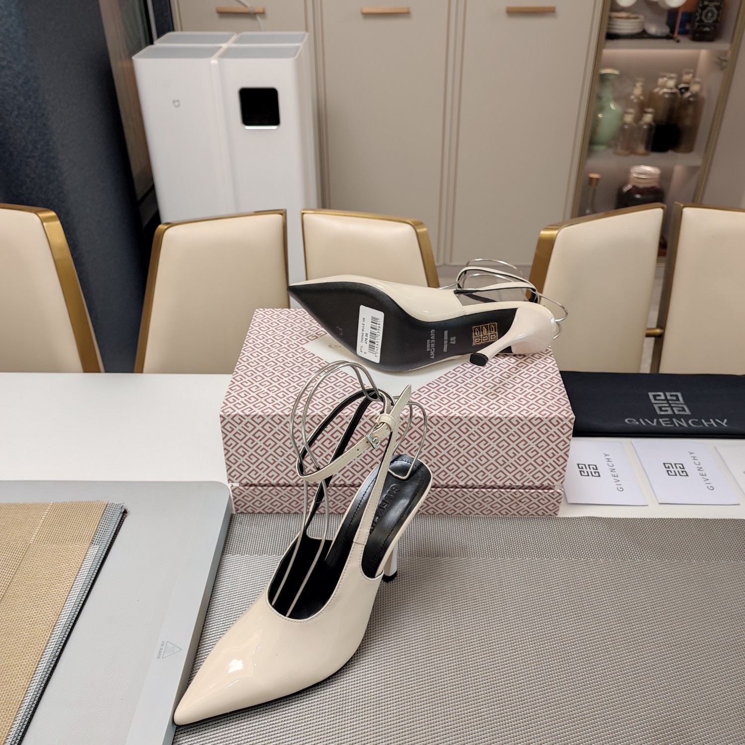 Givenchy Shoes Sandals Cowhide  10CM