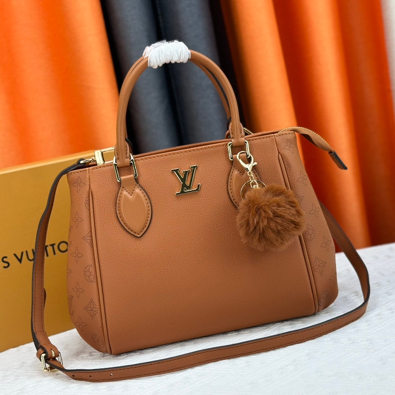 Louis Vuitton Tote Shoulder Crossbody Bag M58188