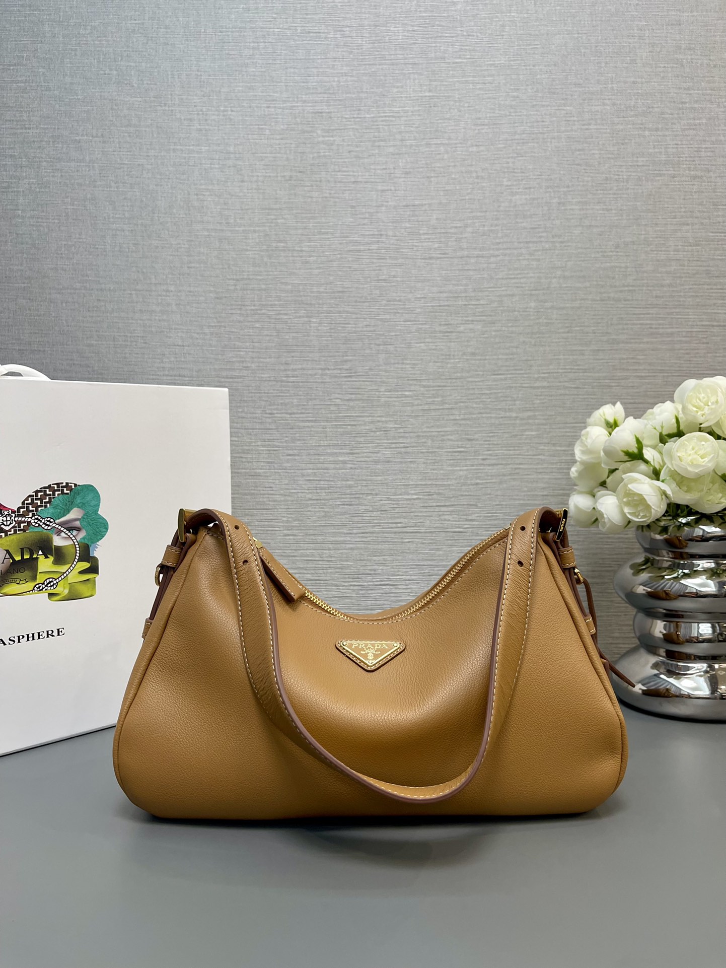 Prada Shoulder Bag Ladies' Favorite