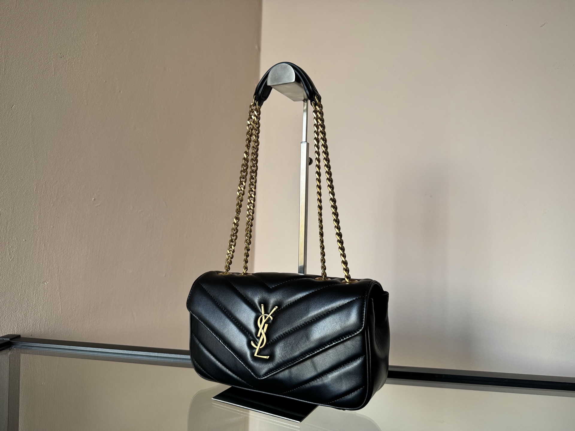 Saint Laurent Shoulder Bag Ladies' Favorite Loulou