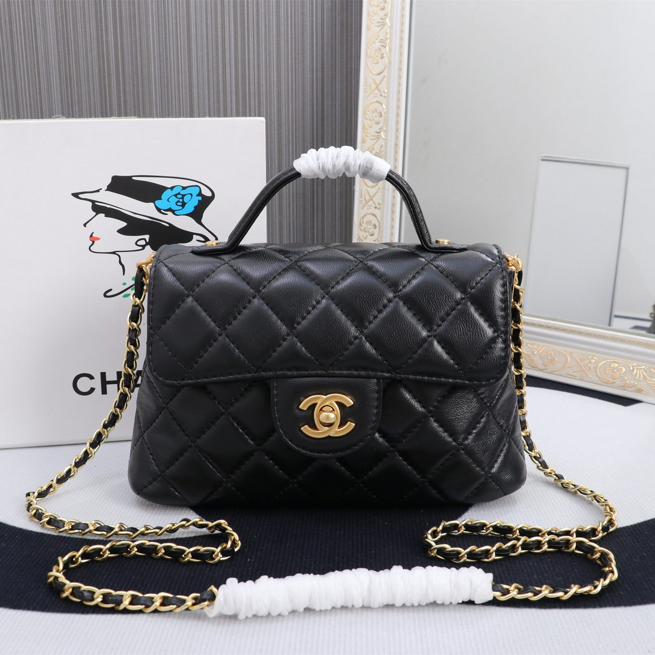 Chanel Handle bag 8891