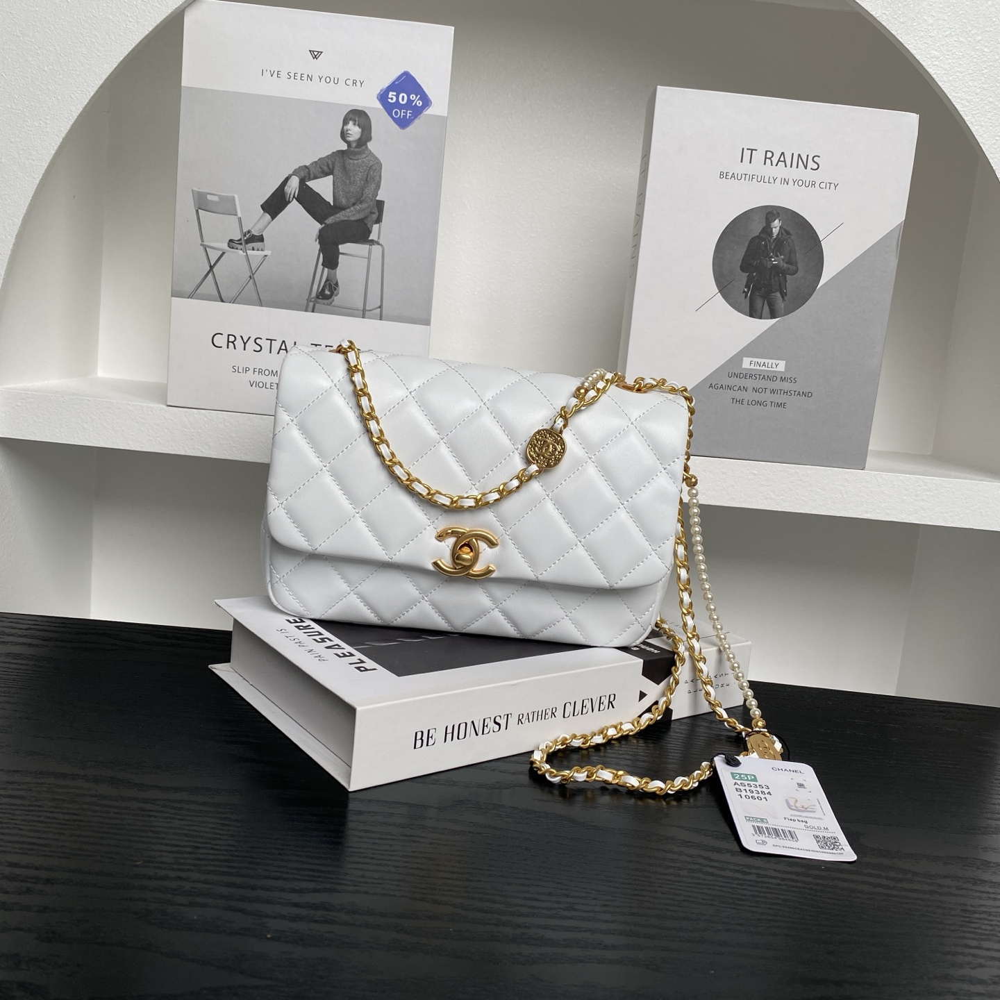 Chanel Shoulder Bag Ladies' Favorite