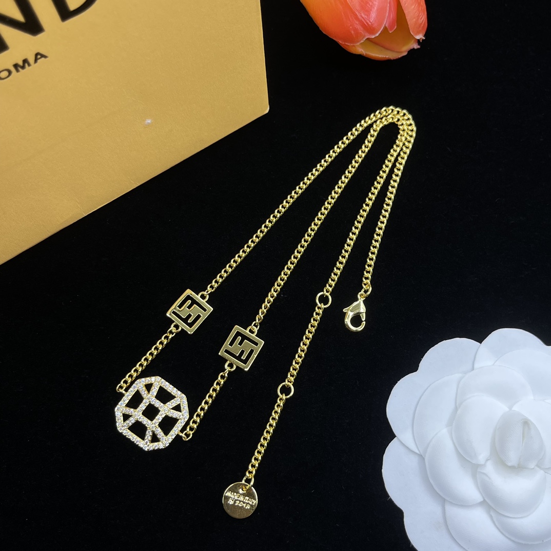 Fendi Jewelry Necklace Hollow Design
