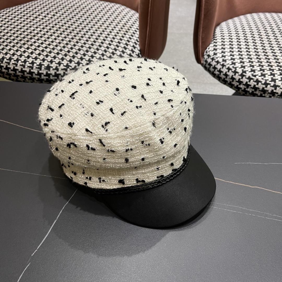 Moncler Hat Painter'S Beret Accessories
