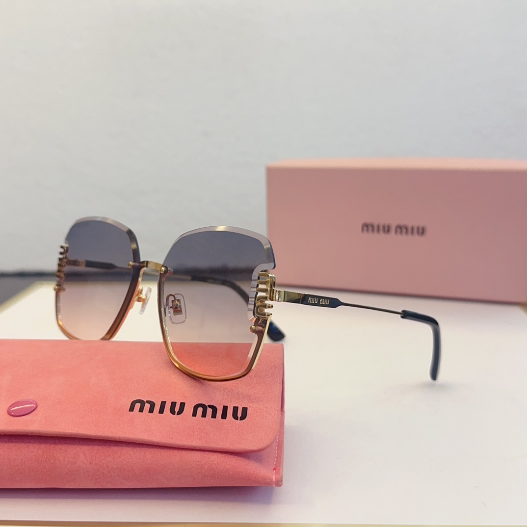 Miu Miu Sunglasses MU 89AV SM051