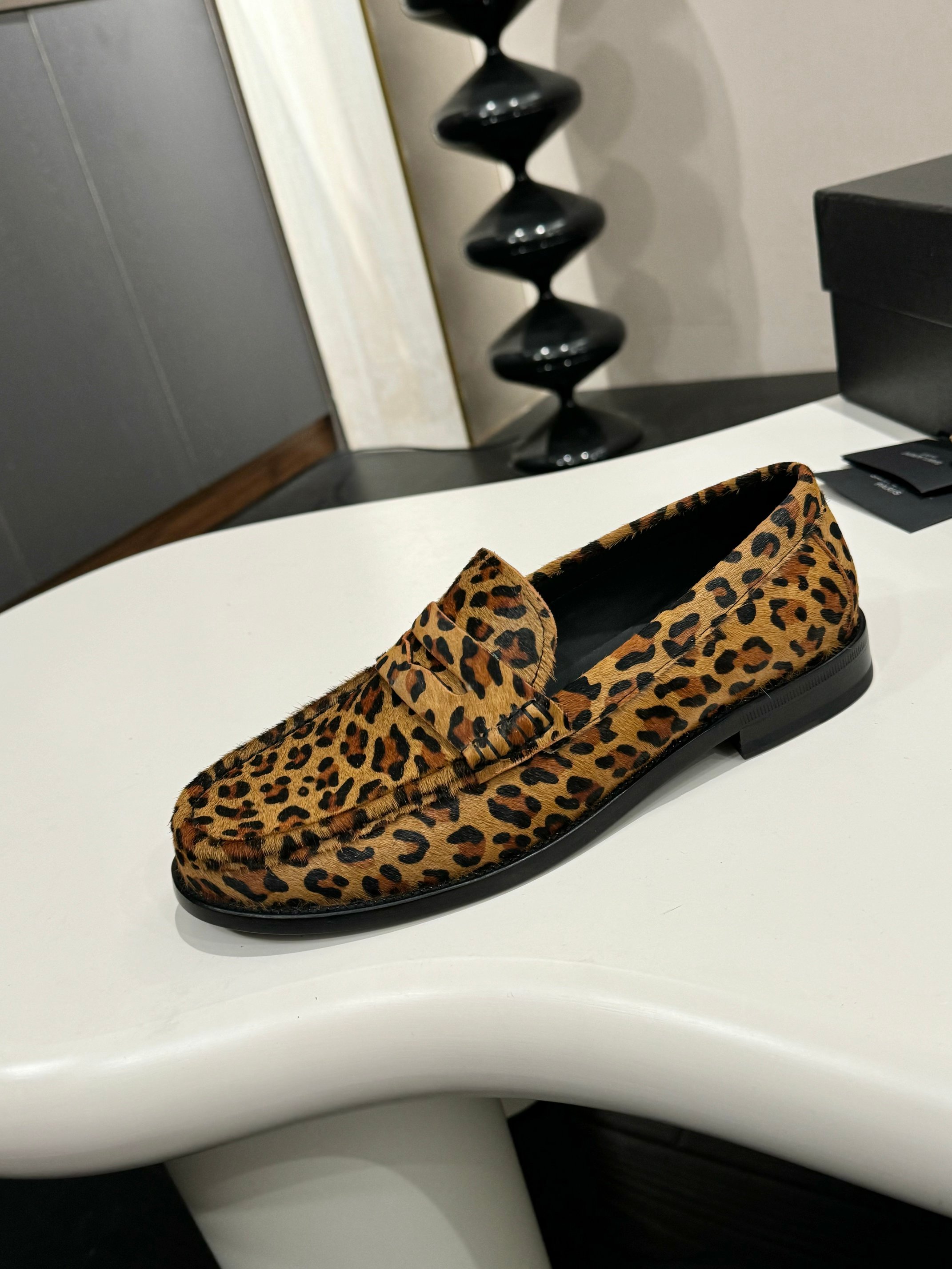 Saint Laurent ShoesLeather shoes