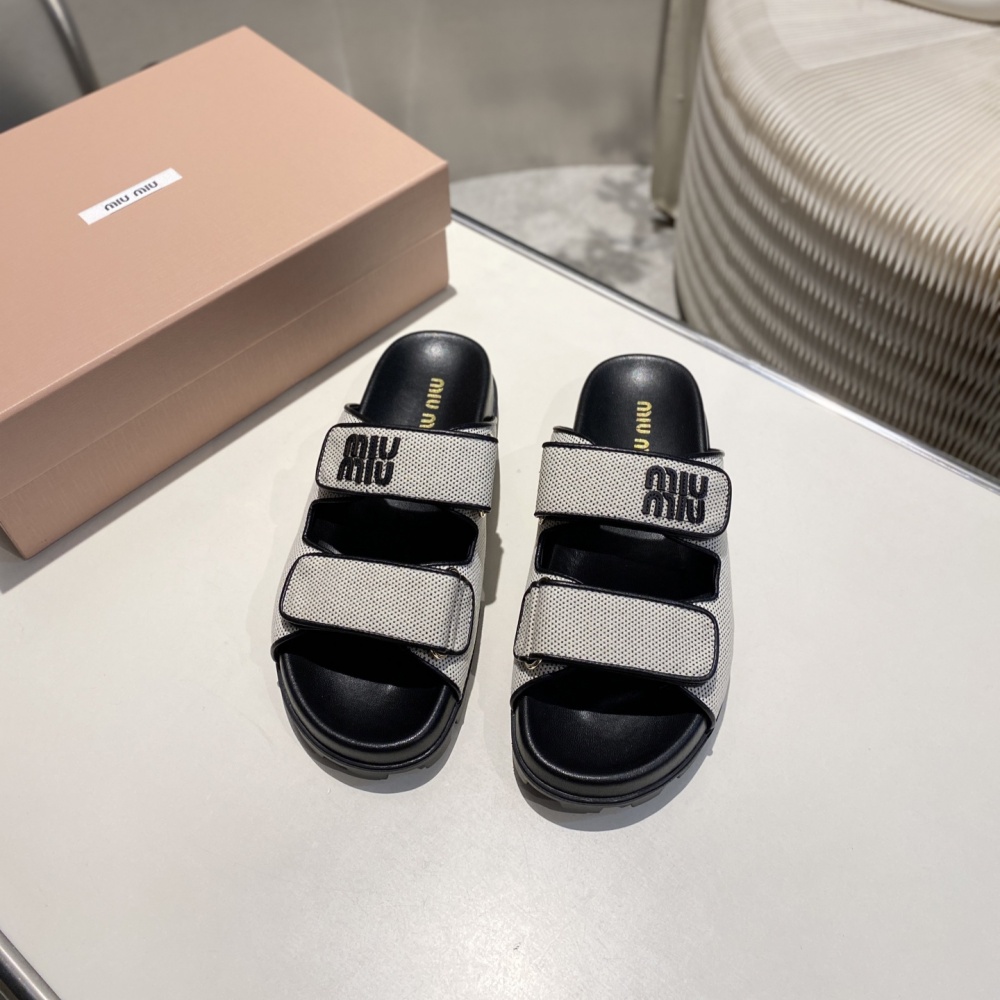 Miu Miu Shoes Xiaoxiang style flat slippers