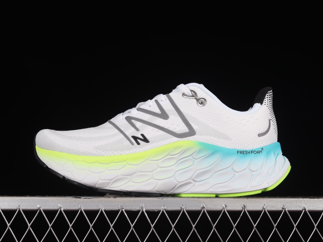 New Balance Fresh Foam x More V4 shoes 001 XM 062