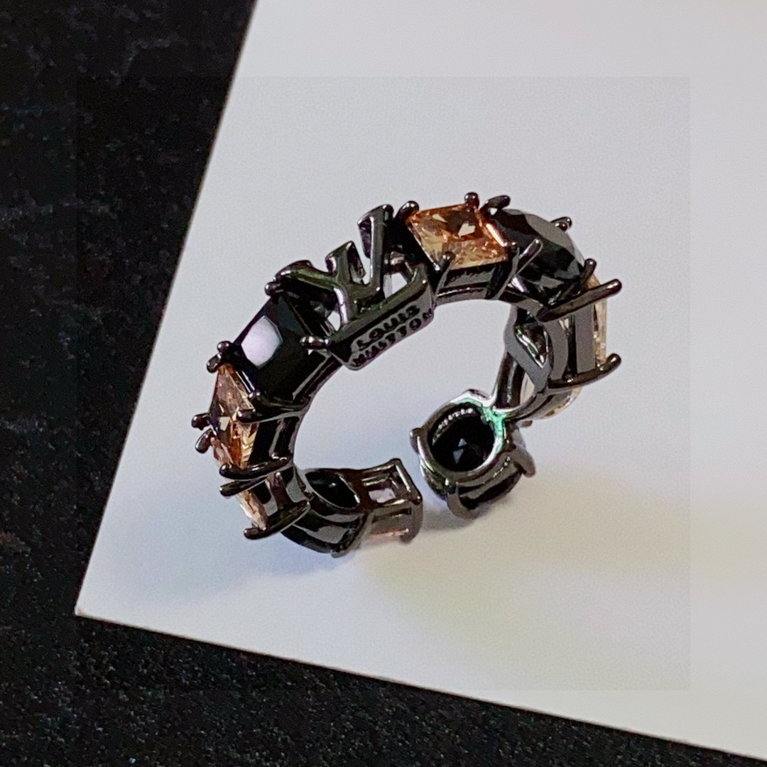 Louis Vuitton Jewelry Rings imported black diamond zircon series modeling ring neutral