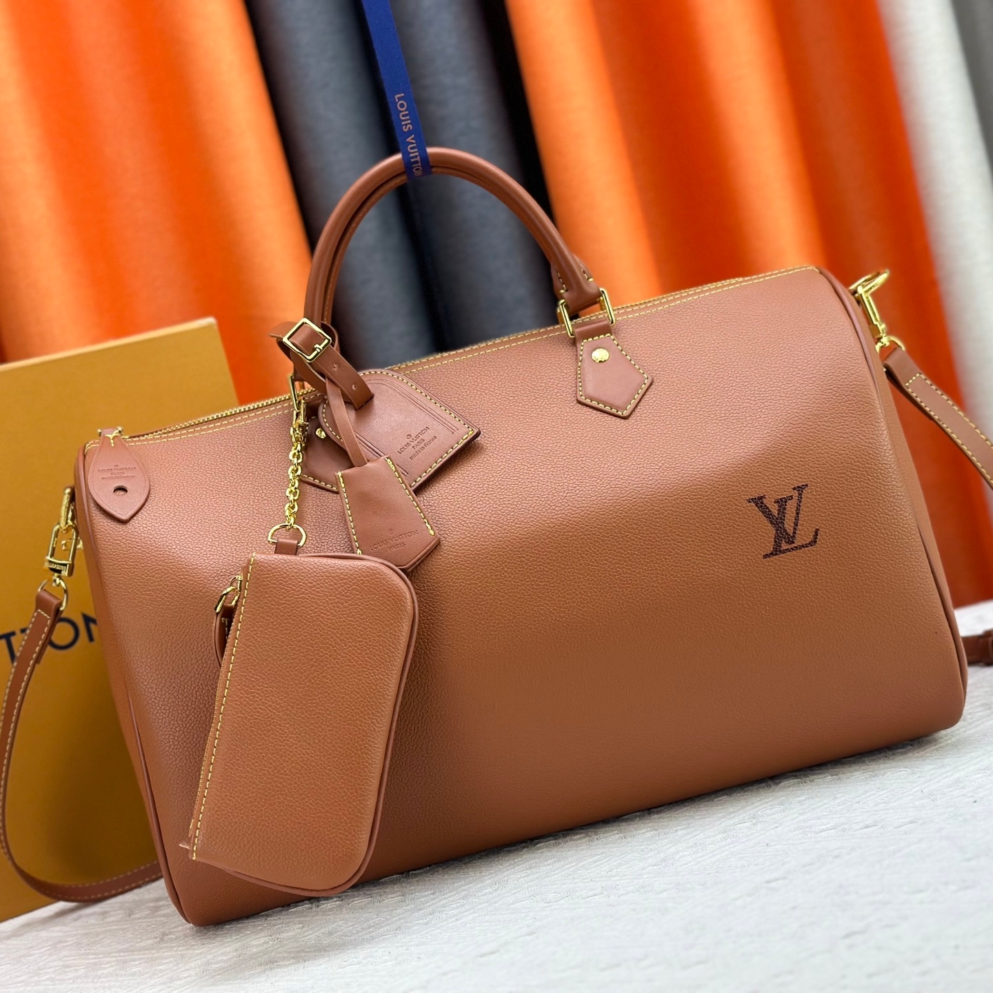Louis Vuitton Speedy 25 Handbag M12672 M12673
