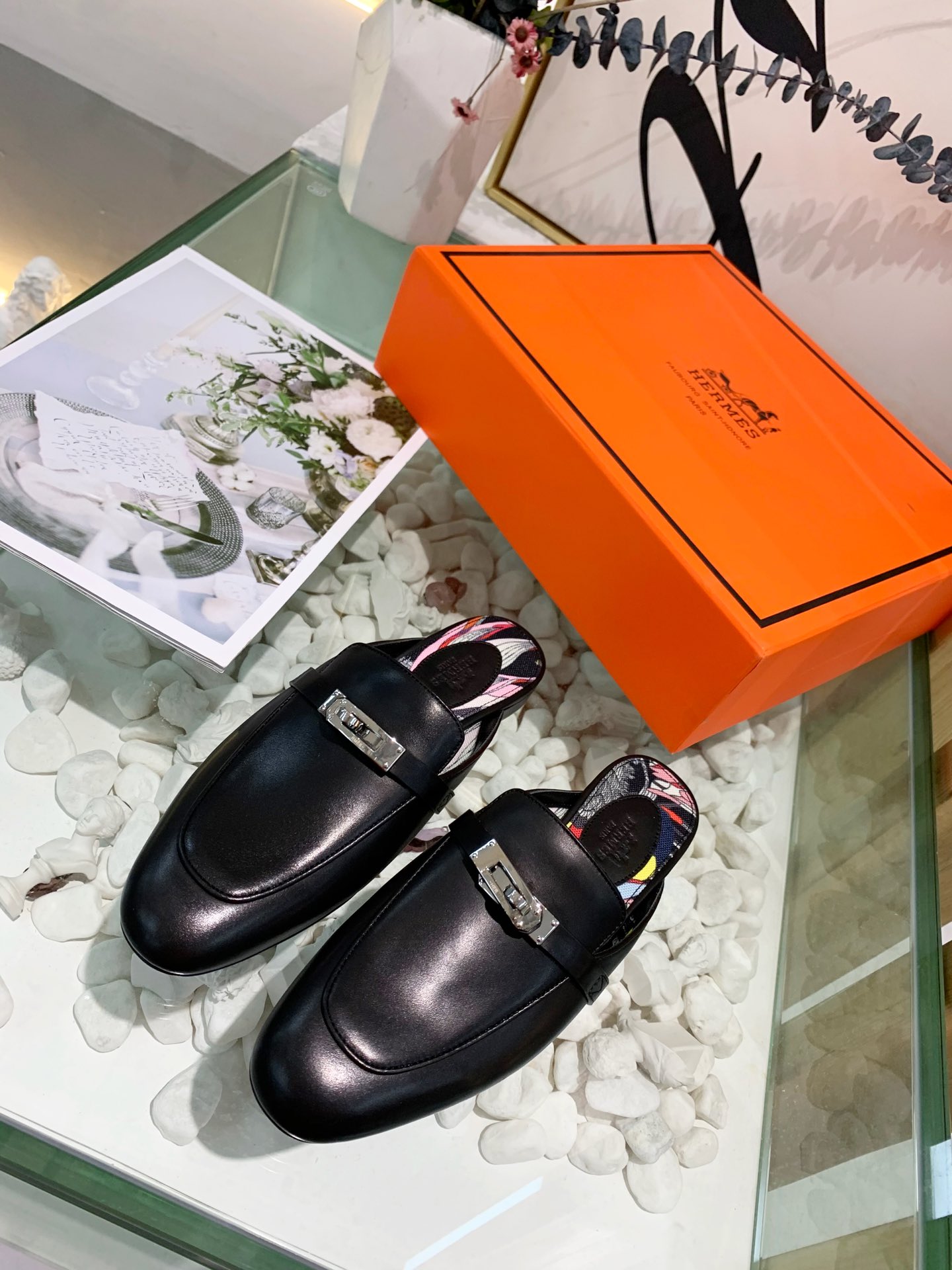 Hermes shoes 006 XM 092