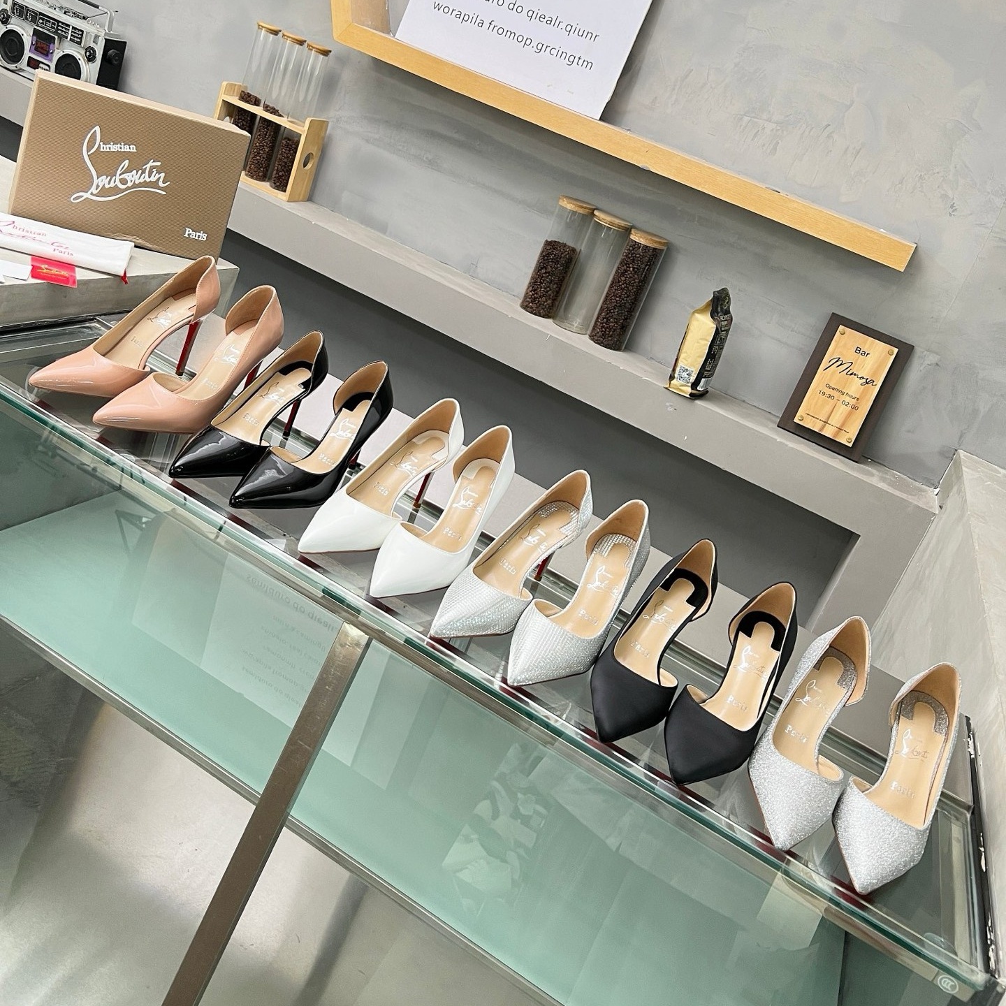 Christian Louboutin Shoes Classic red soled slim high heels