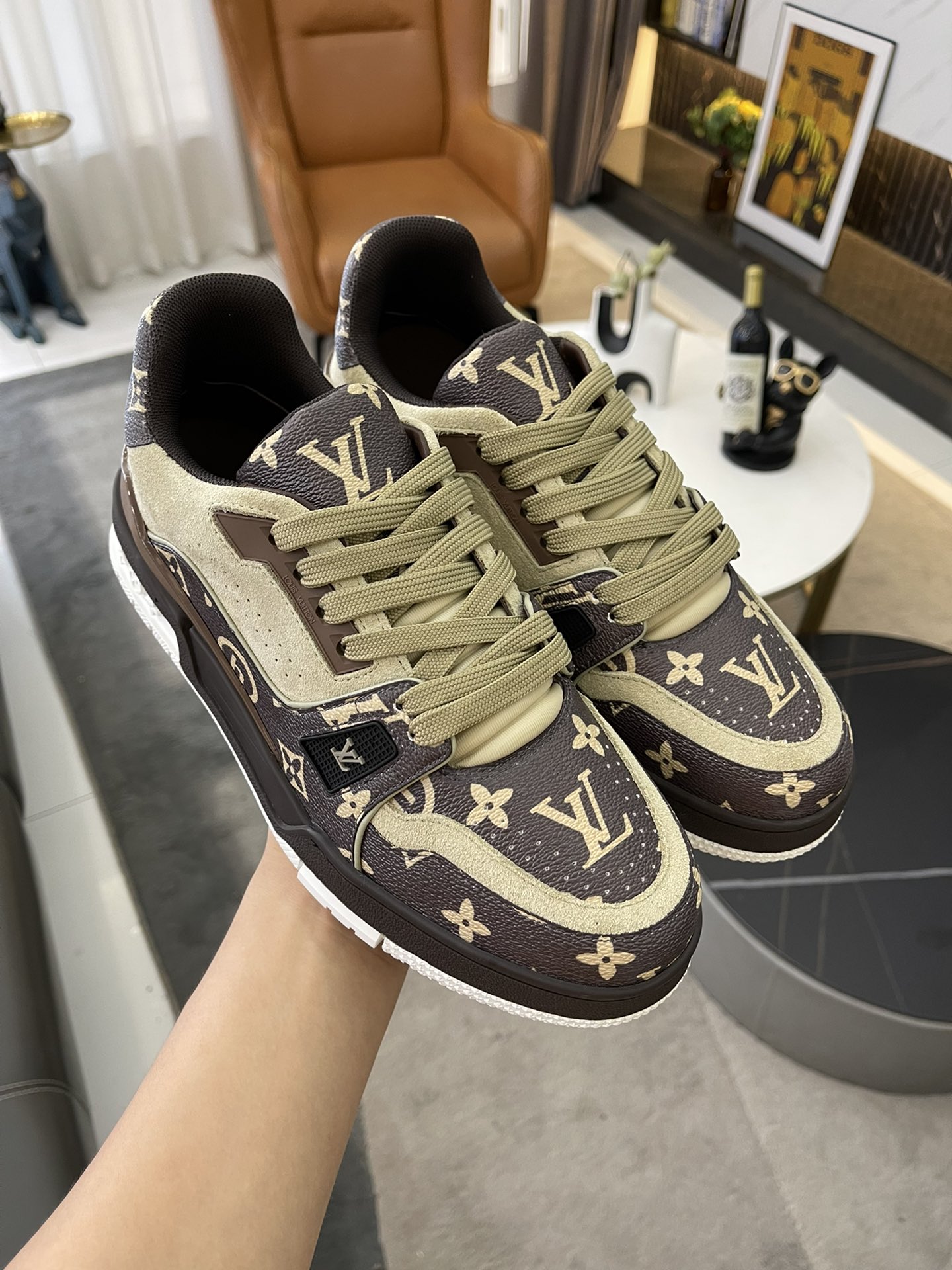 LV 022 Casual shoes XM024 02