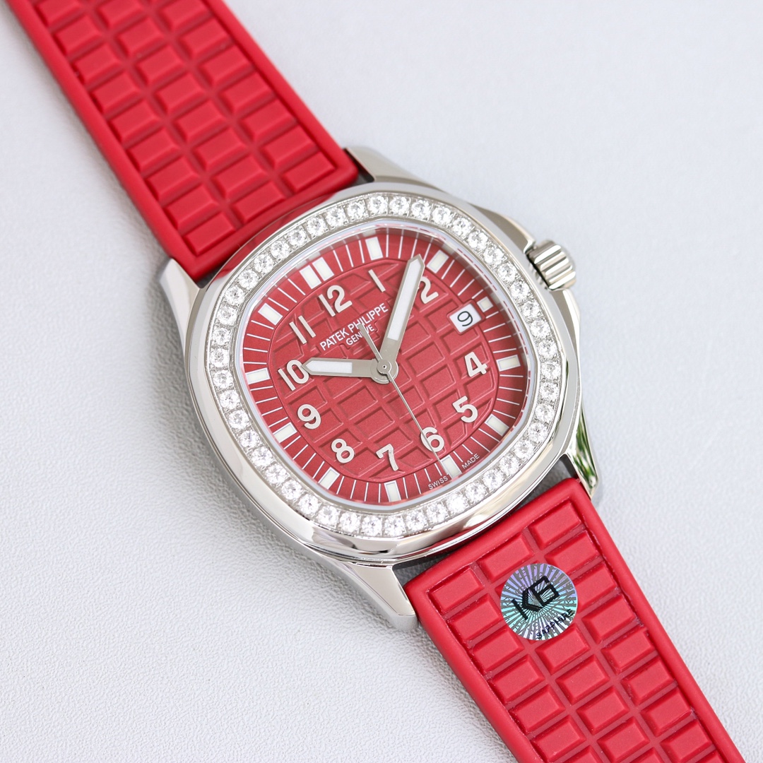 PATEK PHILIPPE AQUANAUT 5067 35.6mm