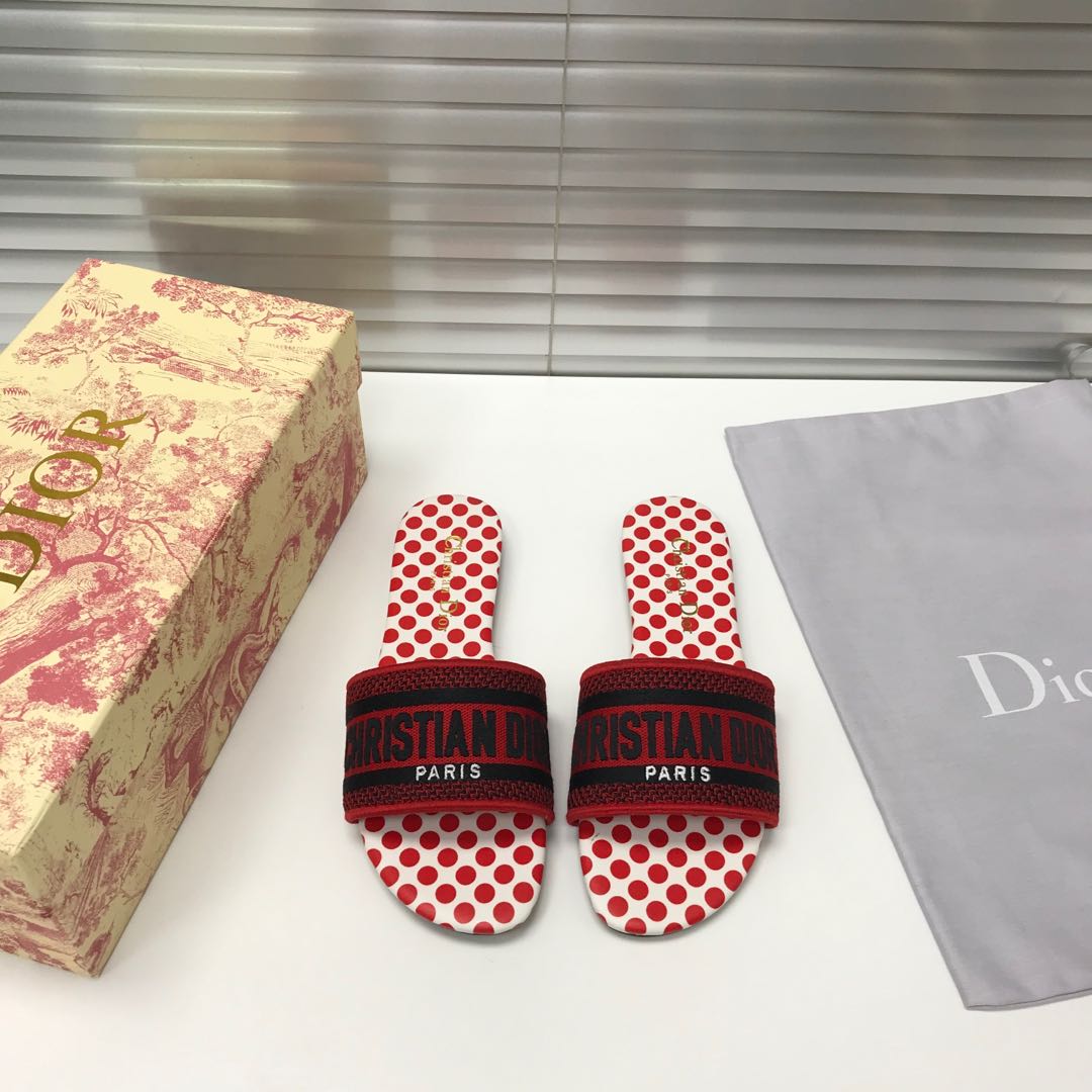 Dior shoes 032 XM091