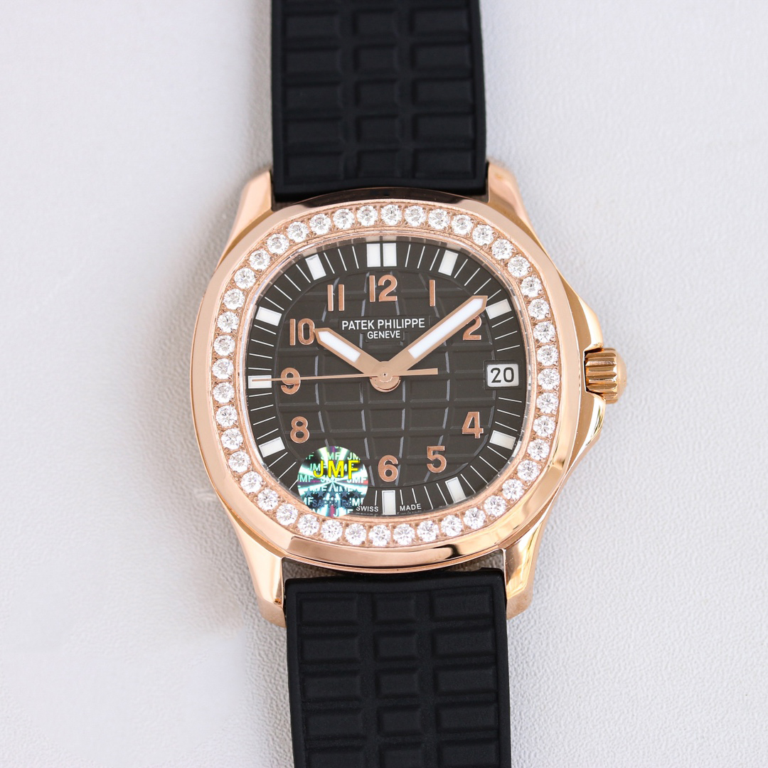 PATEK PHILIPPE AQUANAUT 5072 35.6mm