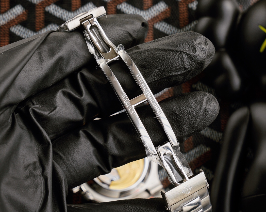 PATEK PHILIPPE NAUTILUS 5726 40.5mm