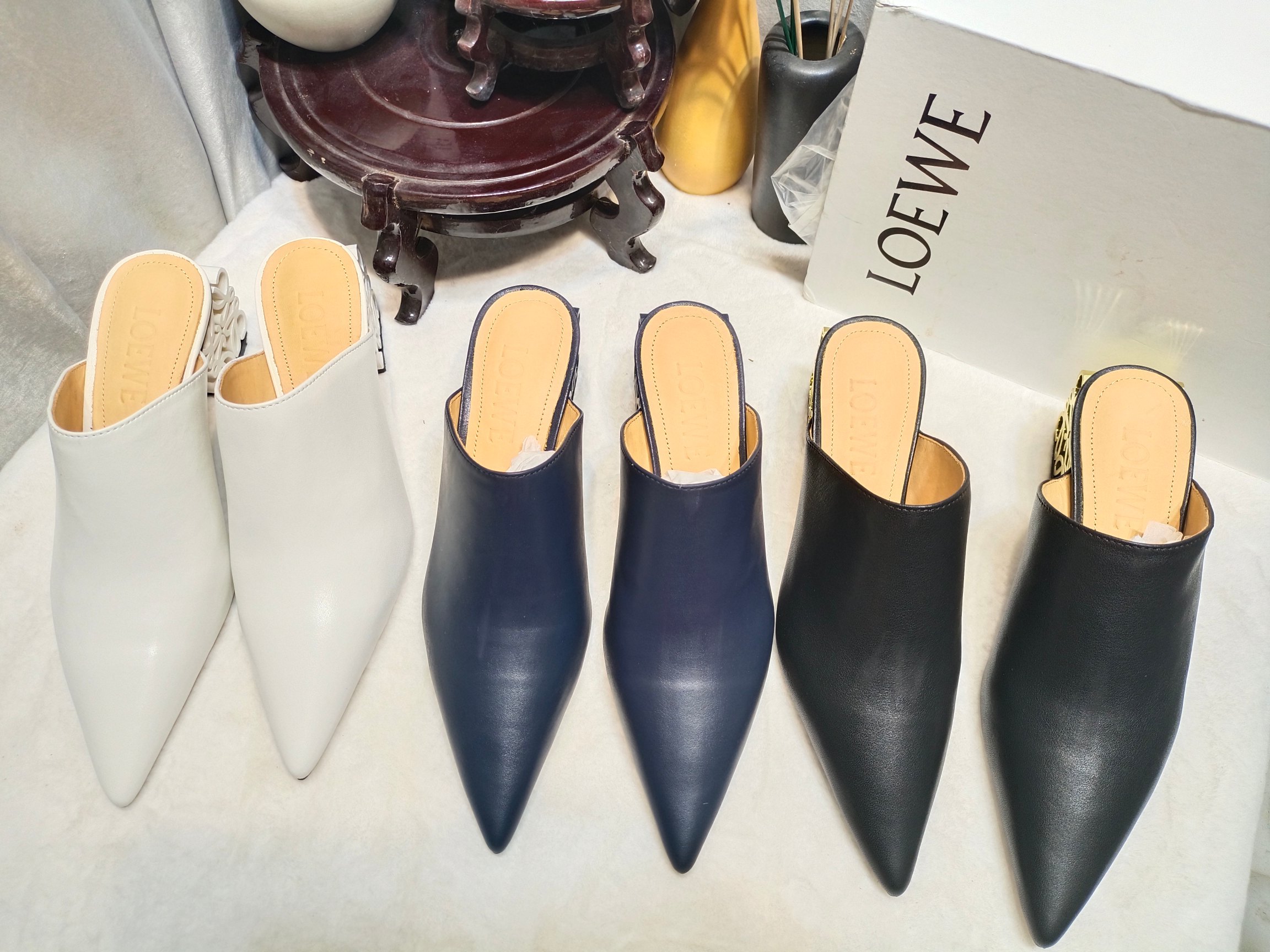 LOEWE shoes 016 XM062
