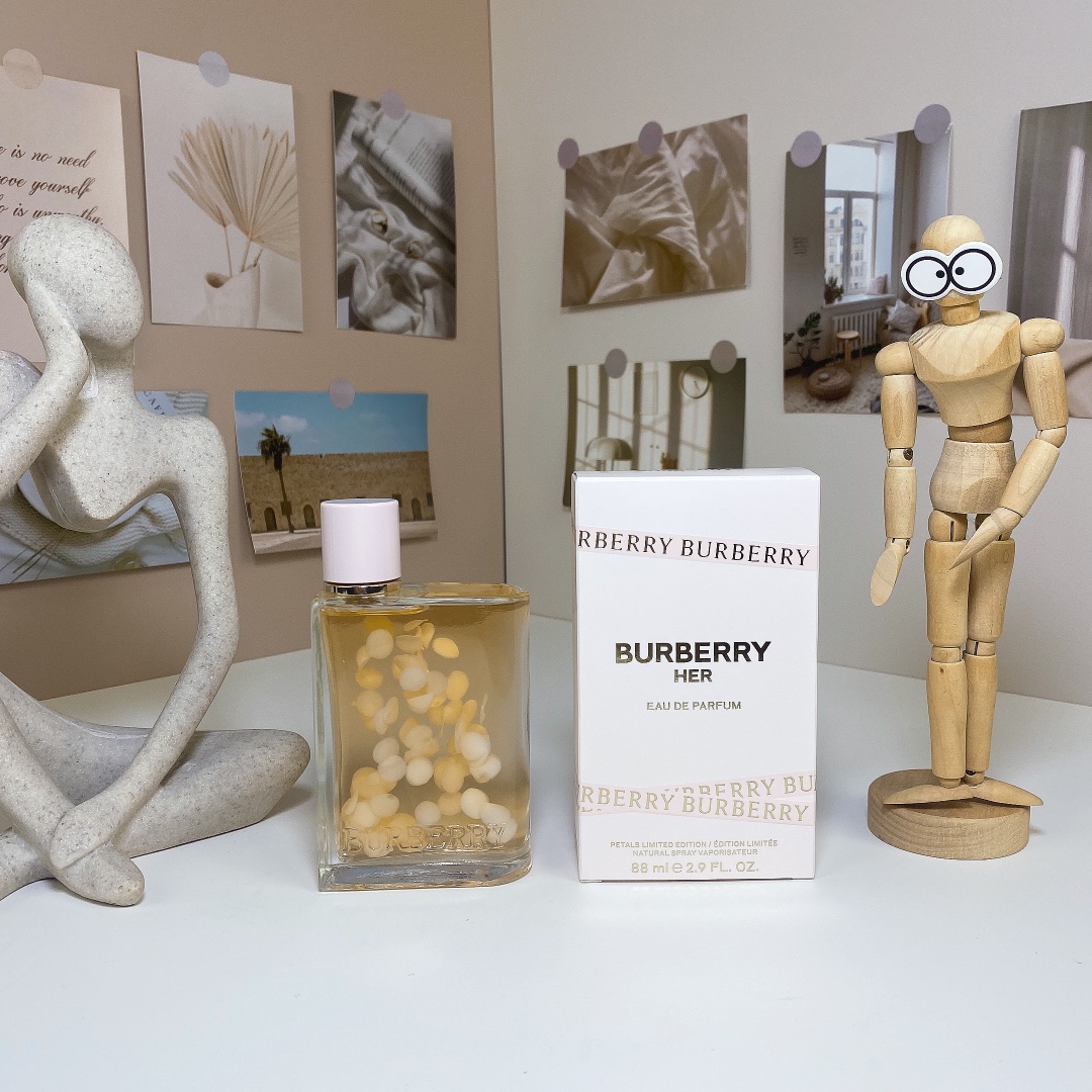 Burberry Her Petals 4 100ml