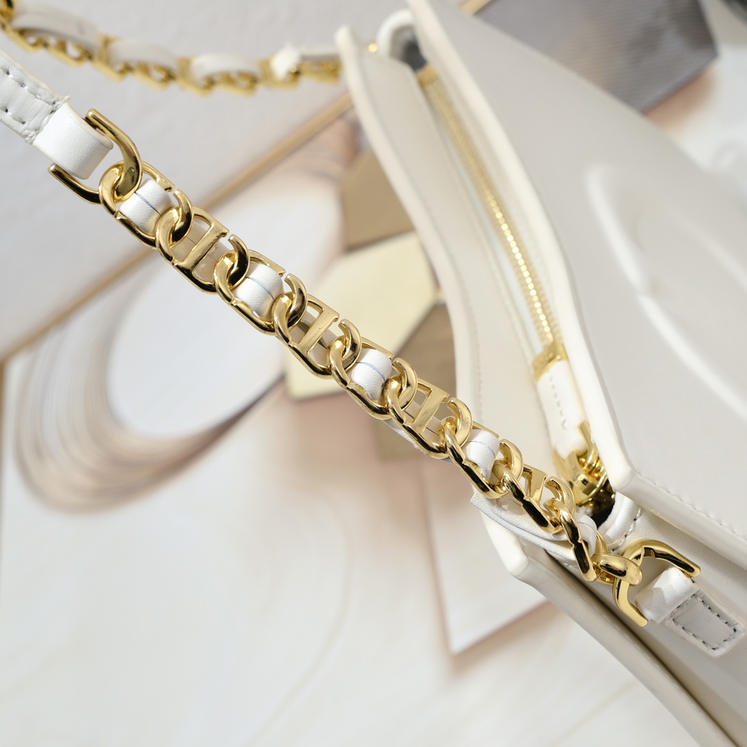 Dior Signature Hobo Bag 5666 XB071 23.5cm