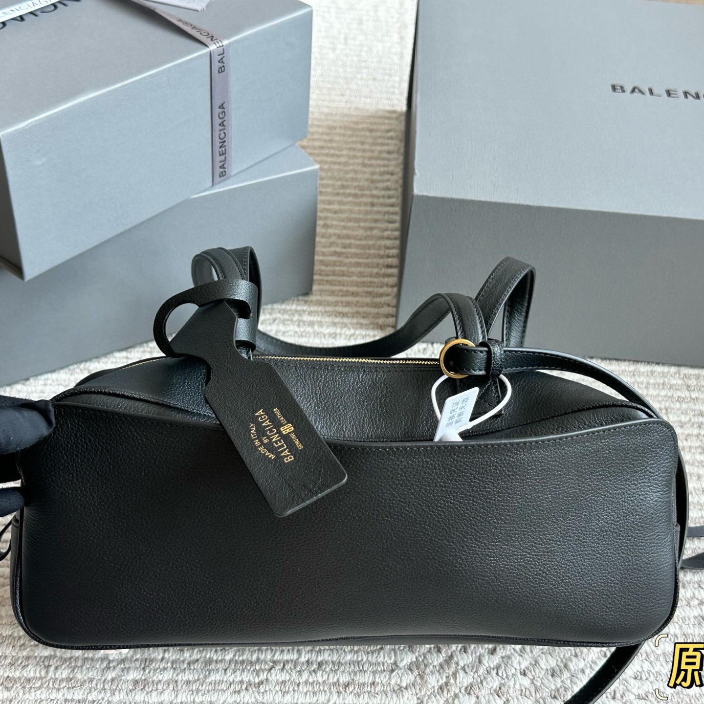 Balenciaga Shoulder Bag Ladies' Favorite