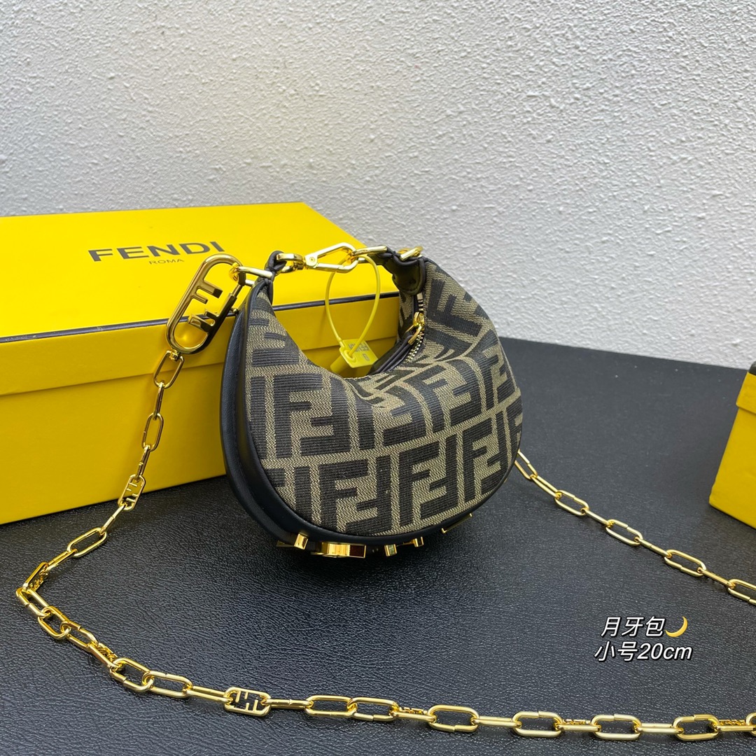 Fendi7AS088 22PJ002