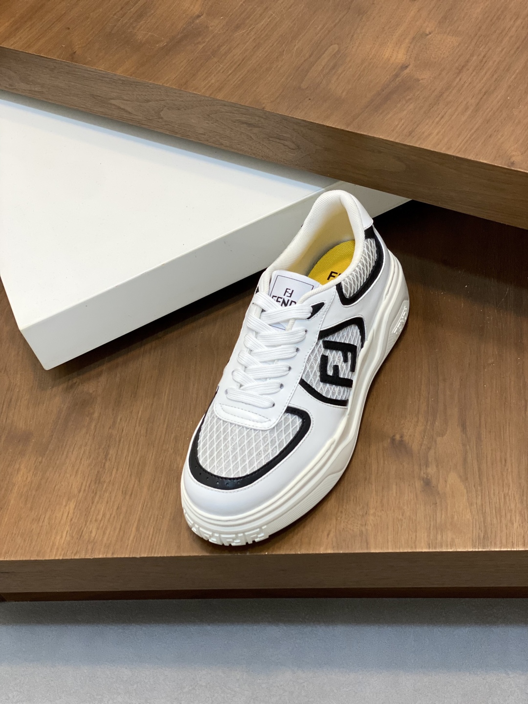 Fendi Shoes Casual Shoes