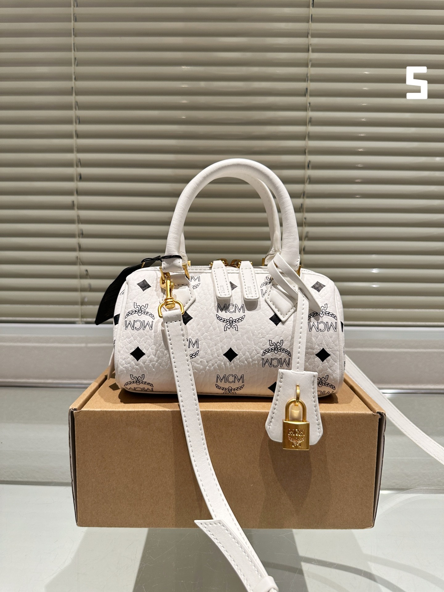 MCM Mini Boston Bag 031 LLS071 18.5cm