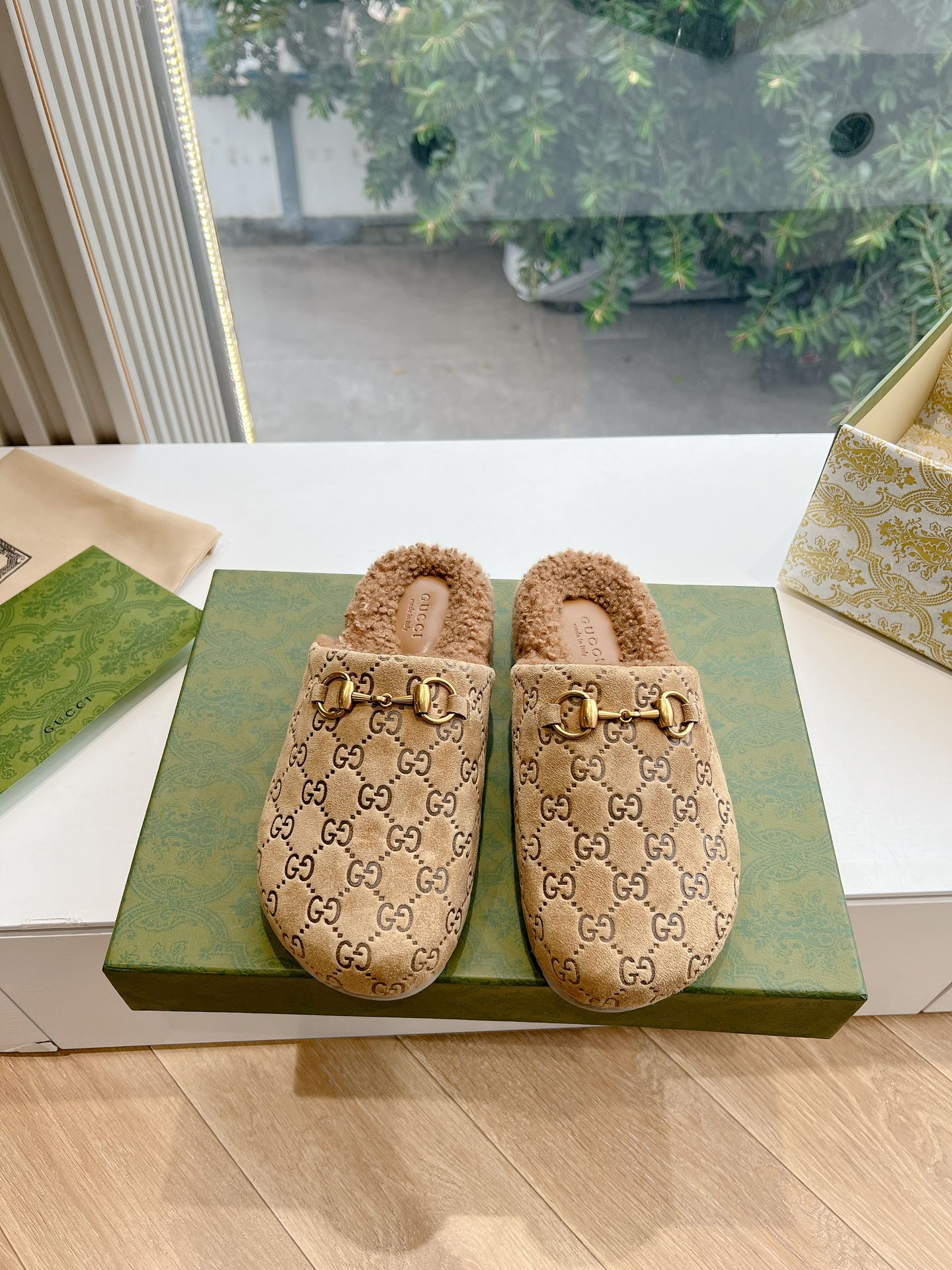 Gucci shoes 058 XM003