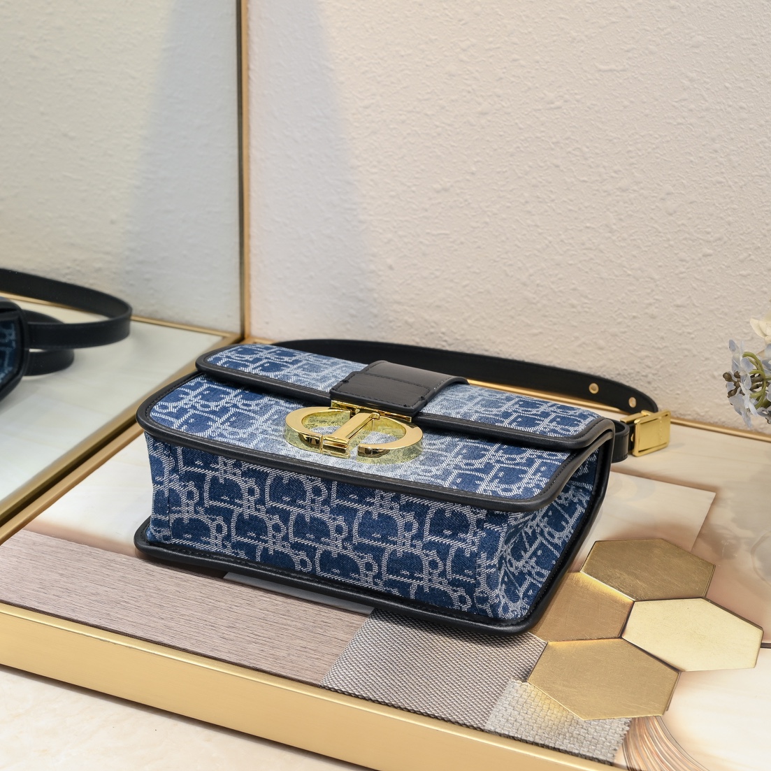 Dior 30 Montaigne Bag 1001 LM581 24cm