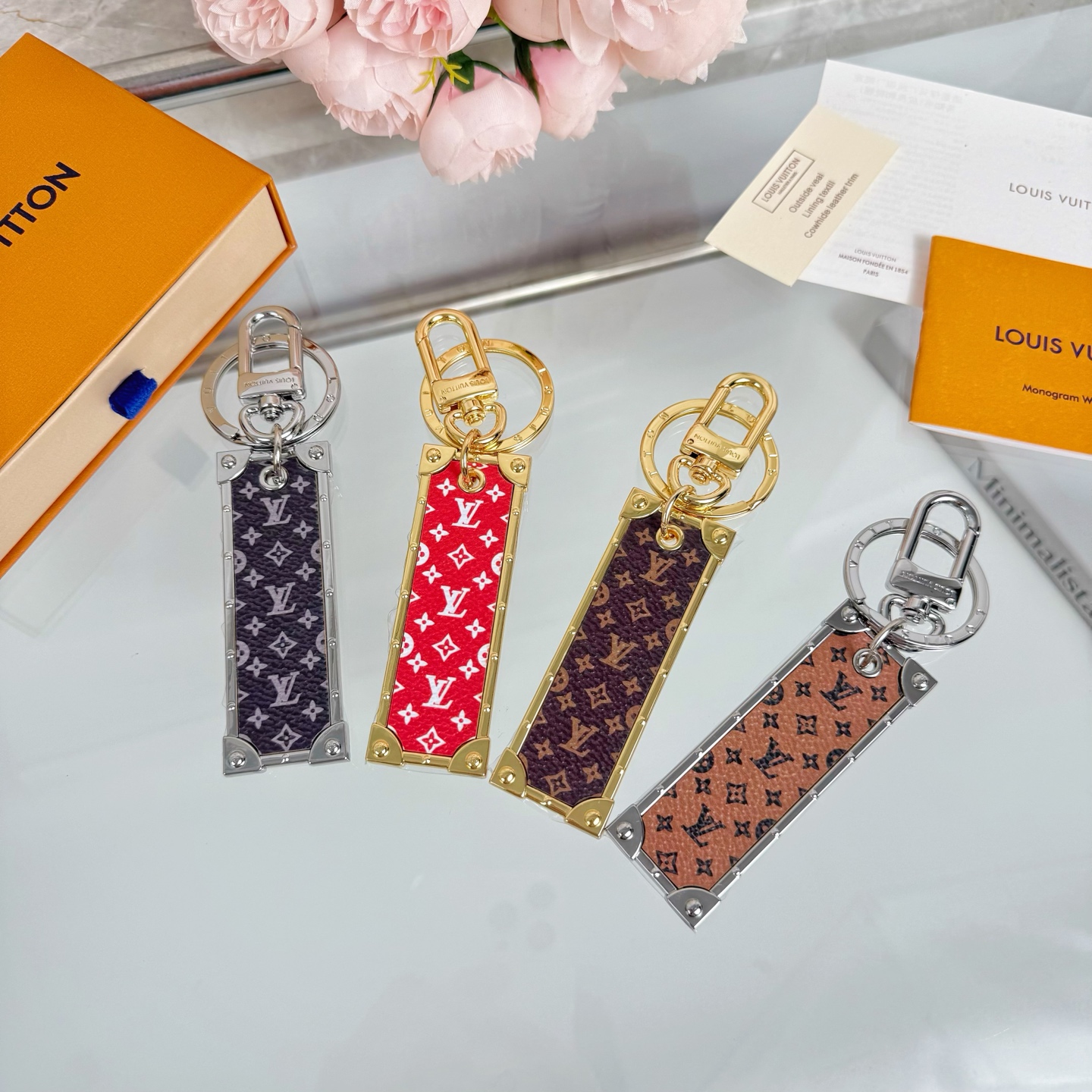 Louis Vuitton Key Chain Patterned Leather Tag Keychain Pendant Accessories