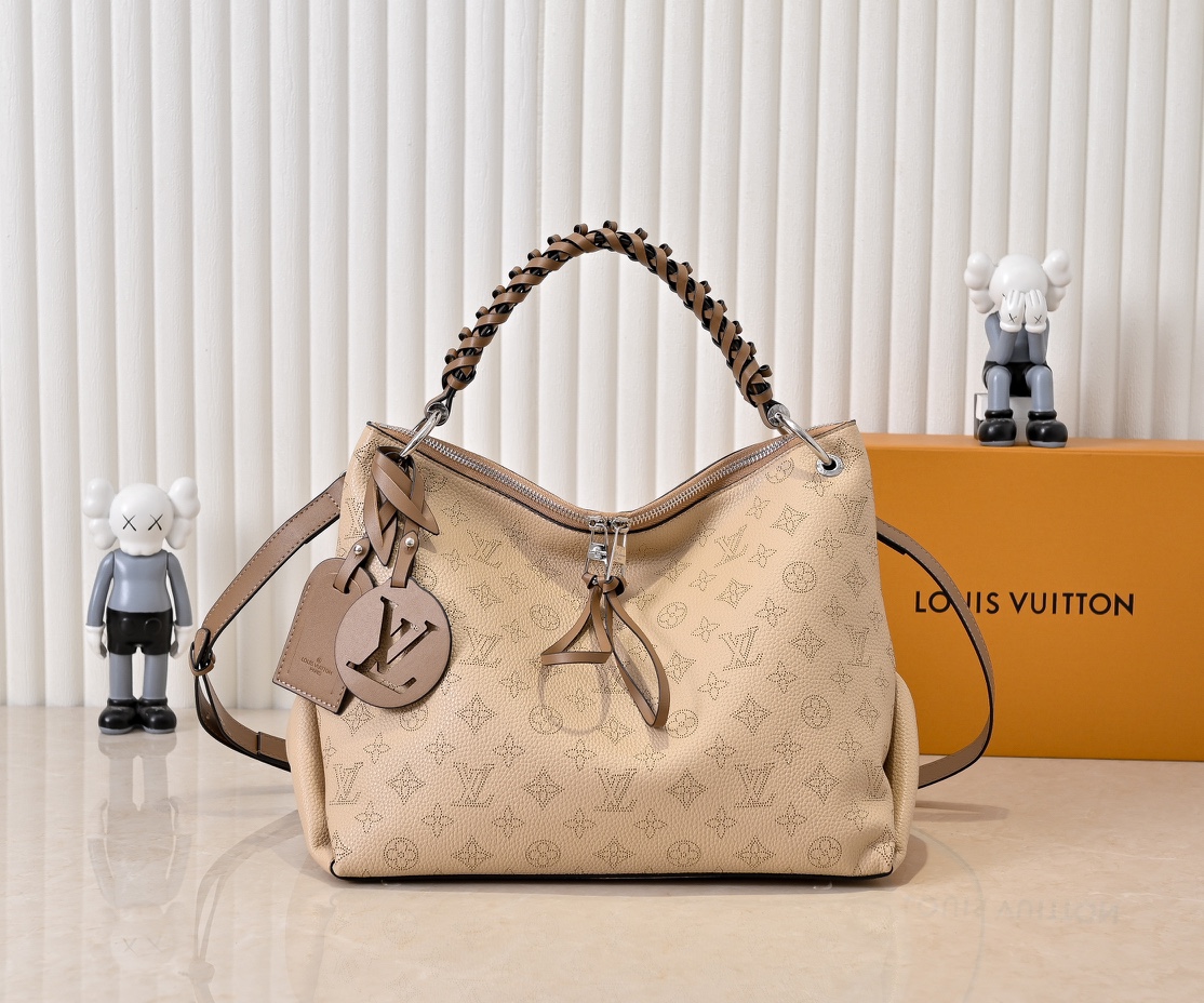 Louis Vuitton Shoulder Bag Ladies' Favorite