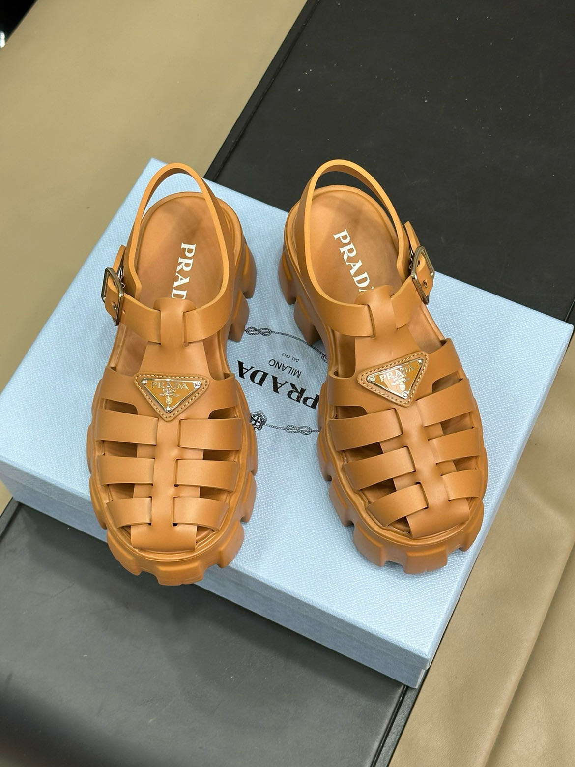 Prada shoes 067 XM052