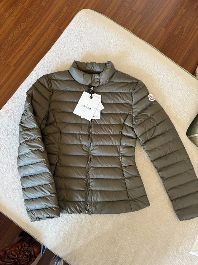 Moncler Down Jacket Ladies' Favorite Clothes 90% Rare Goose