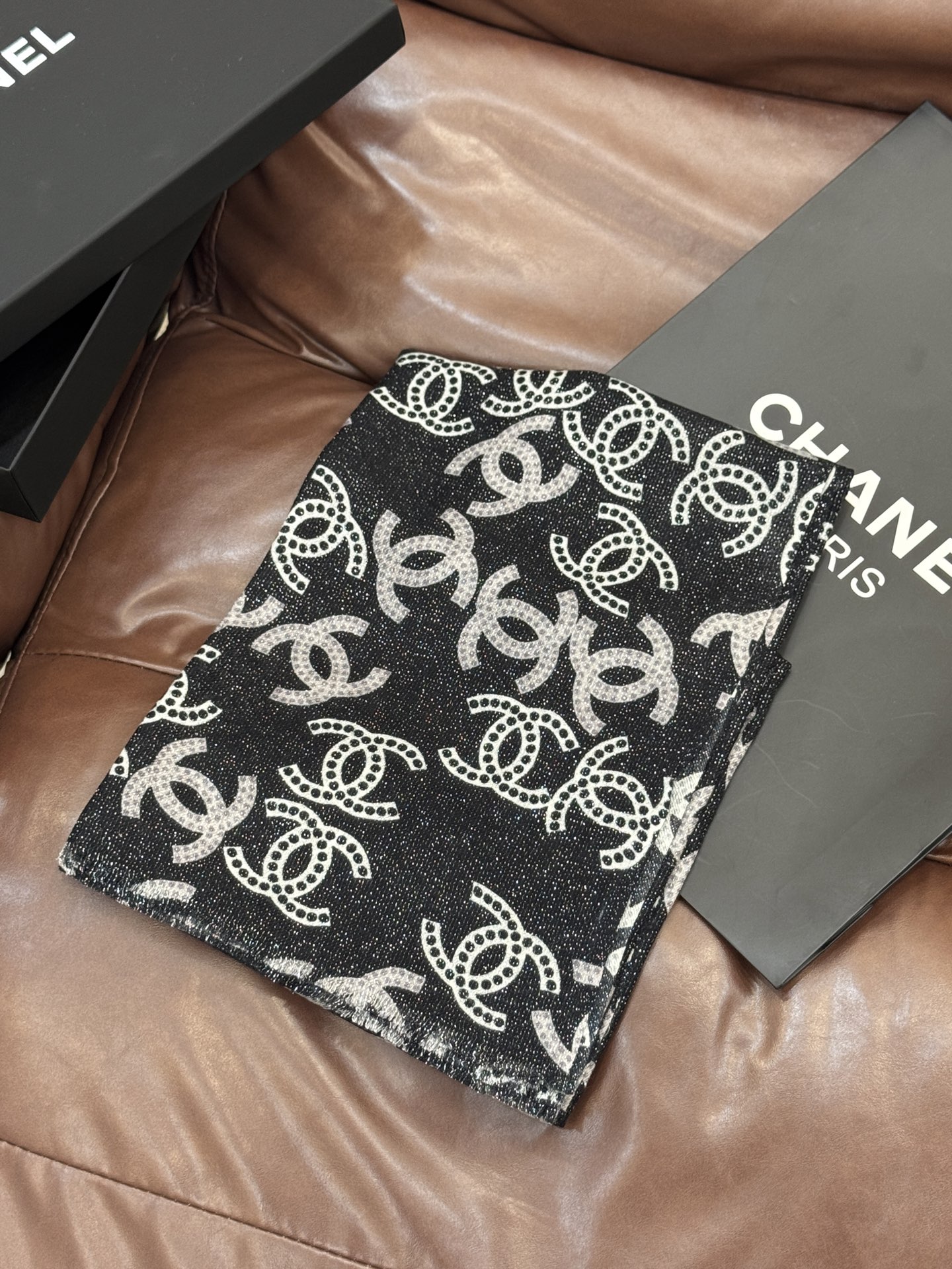 Chanel Scarf Silver Line Double C Pattern Scarf 100% Cashmere 110*200cm Accessories