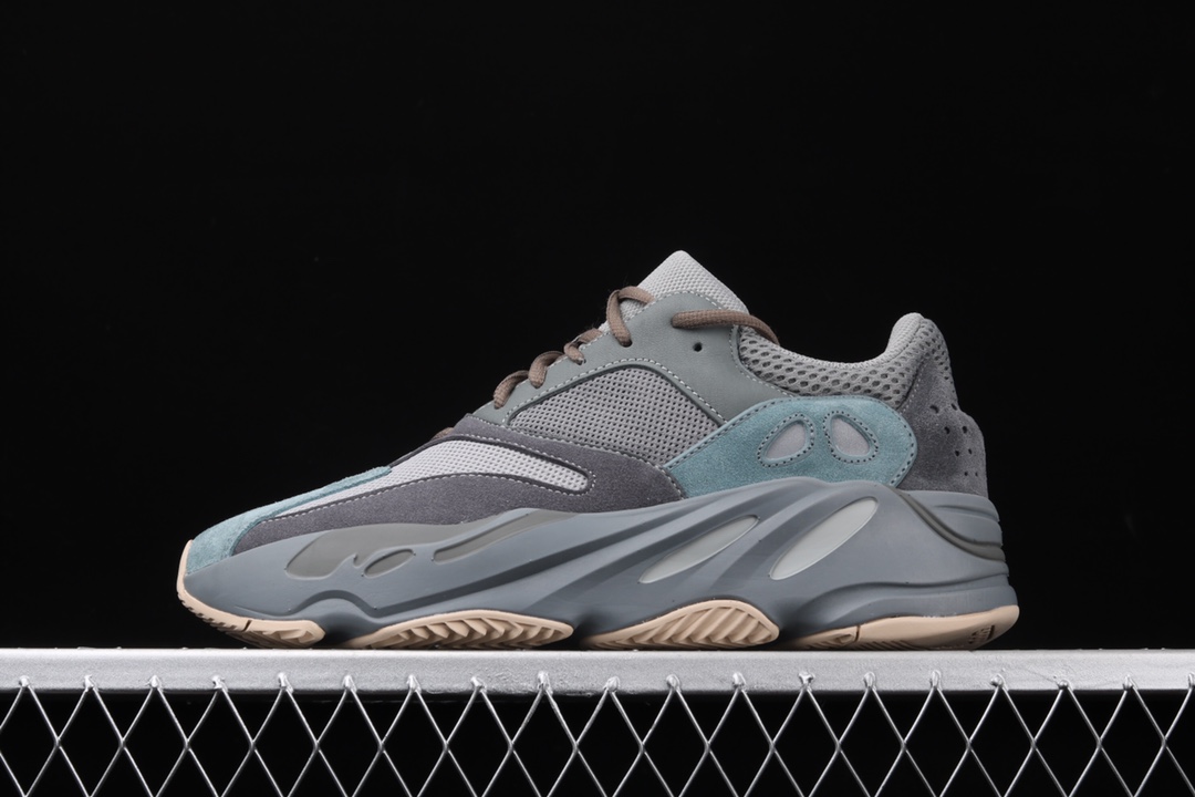 Yeezy Boost 700 Teal Blue FW2499