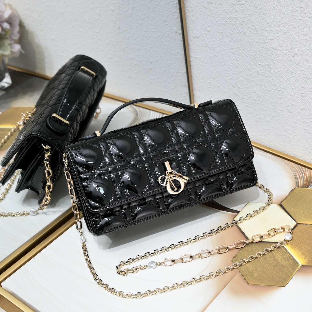 Miss Dior Mini Bag Black patent leather CD2023 XB071 21cm