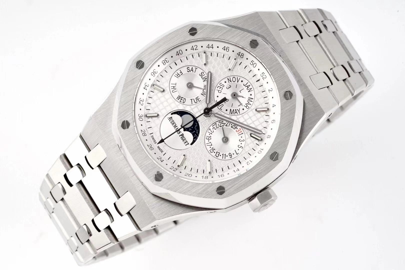 Audemars Piguet ROYAL OAK 26574 41mm