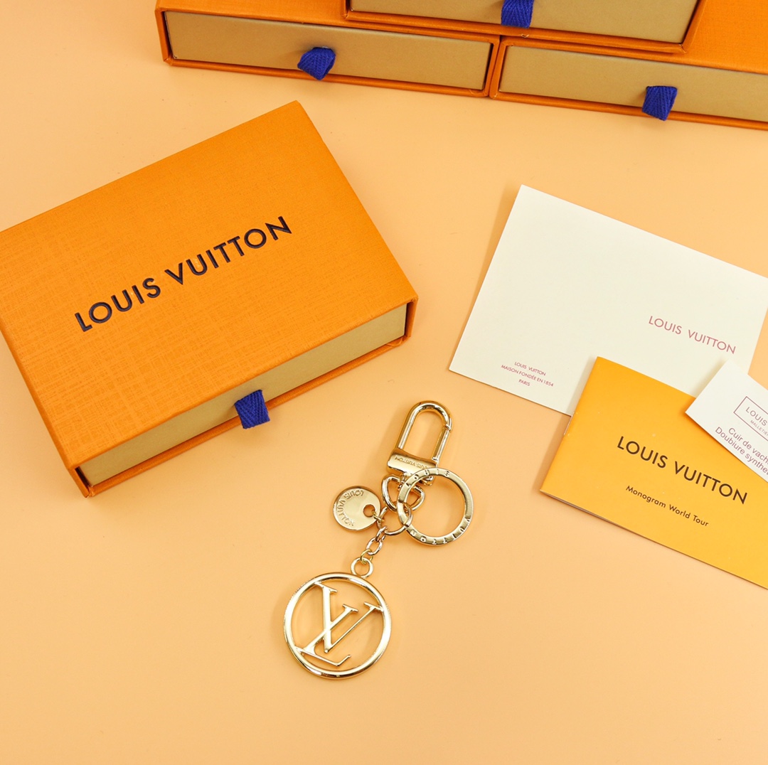 LV Circle Bag Charm & Key Holder M68000 YY58