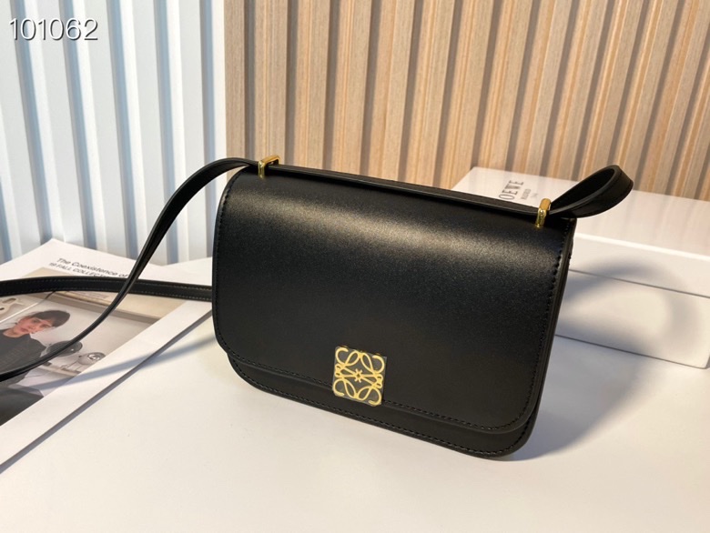 LOEWE0898LM012 19CM