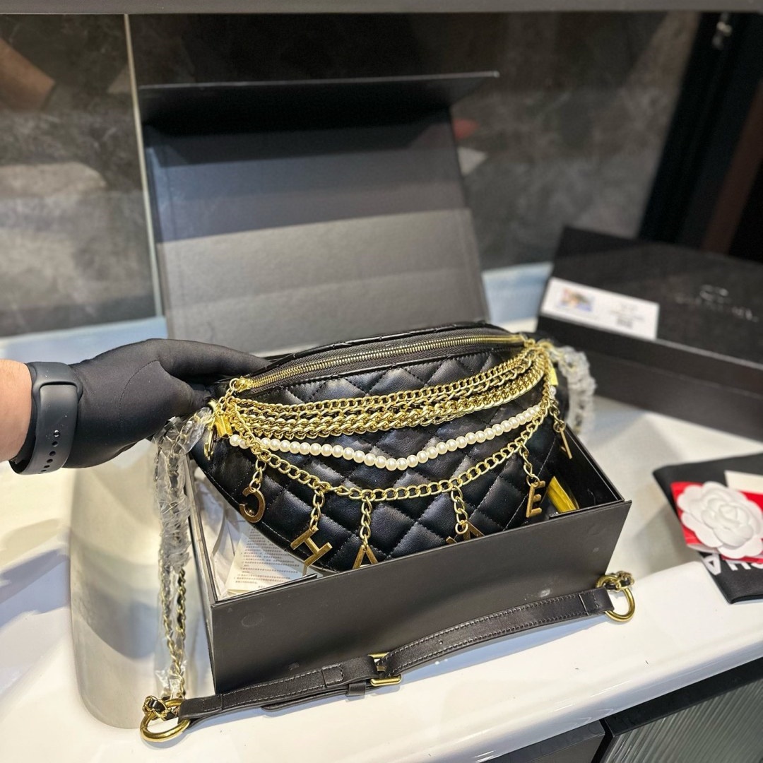 Chanel Fanny Pack Ladies' Favorite