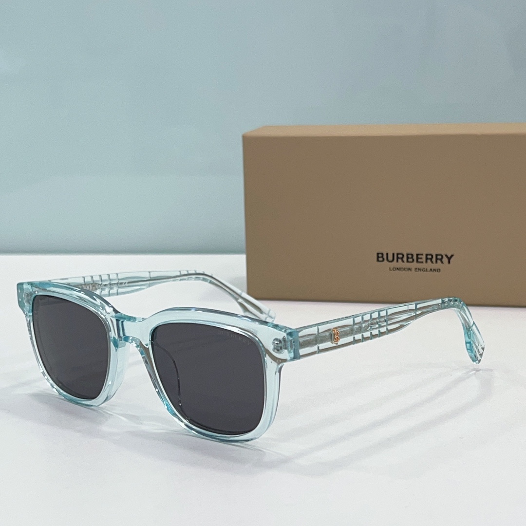 Burberry Sunglasses BE4382D SM021