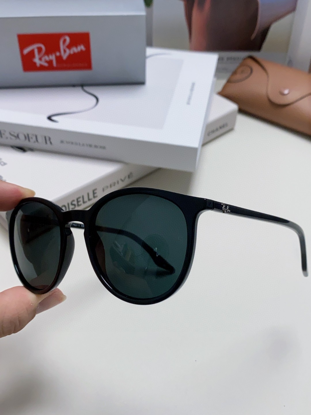 Ray-Ban Sunglasses BR2204